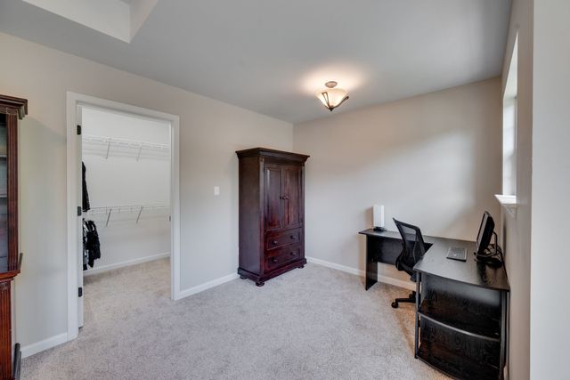 1000 Glessner Dr, Spring Hill, TN 37174
