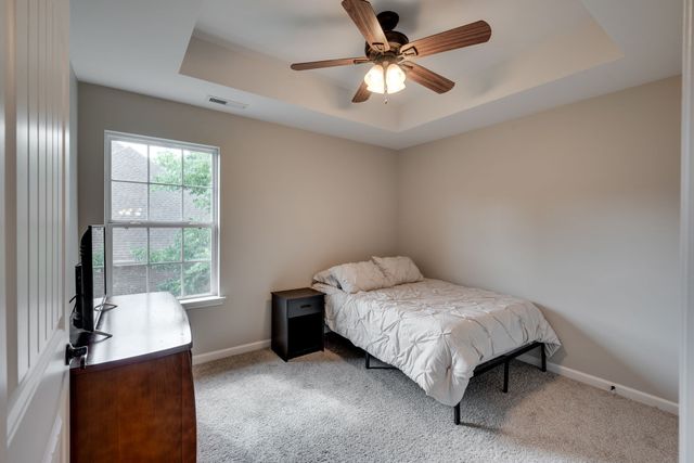 1000 Glessner Dr, Spring Hill, TN 37174