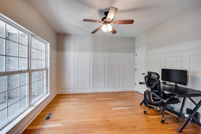 1000 Glessner Dr, Spring Hill, TN 37174