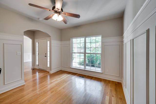 1000 Glessner Dr, Spring Hill, TN 37174