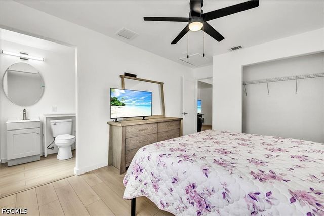 537 Capitol ST, North Fort Myers, FL 33903