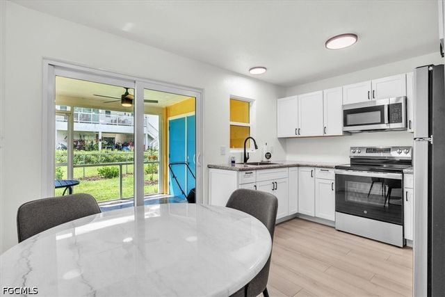537 Capitol ST, North Fort Myers, FL 33903