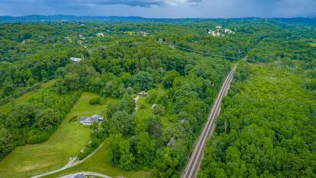 9059 Daisy Dallas Road, Soddy Daisy, TN 37379