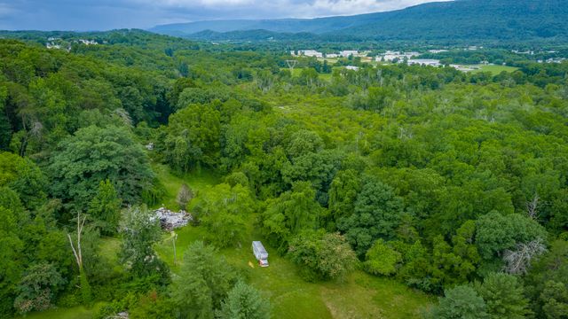 9059 Daisy Dallas Road, Soddy Daisy, TN 37379