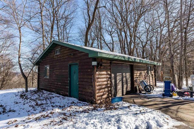 E2392 S Dutch Hollow Road, La Valle, WI 53941