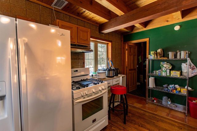 E2392 S Dutch Hollow Road, La Valle, WI 53941