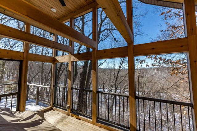 E2392 S Dutch Hollow Road, La Valle, WI 53941