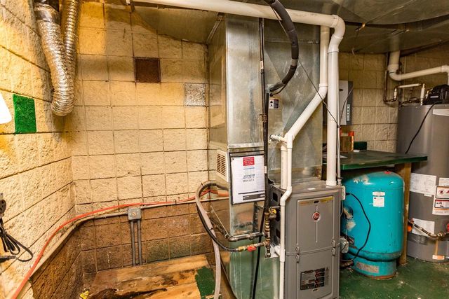 E2392 S Dutch Hollow Road, La Valle, WI 53941