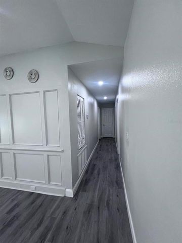 11223 COUNTY ROAD 223, Oxford, FL 34484