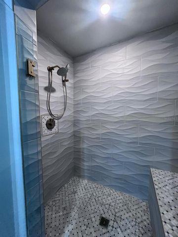 11223 COUNTY ROAD 223, Oxford, FL 34484