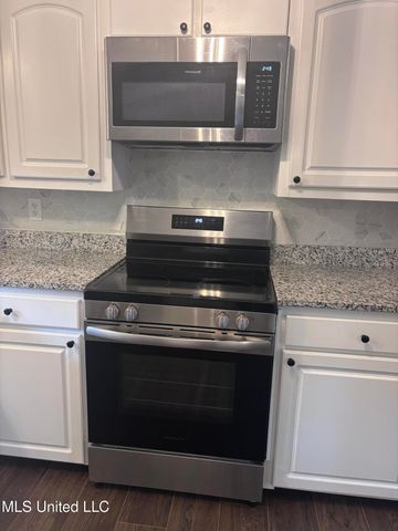 2607 Jennifer Drive, Pearl, MS 39208