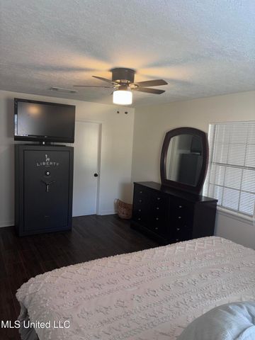 2607 Jennifer Drive, Pearl, MS 39208