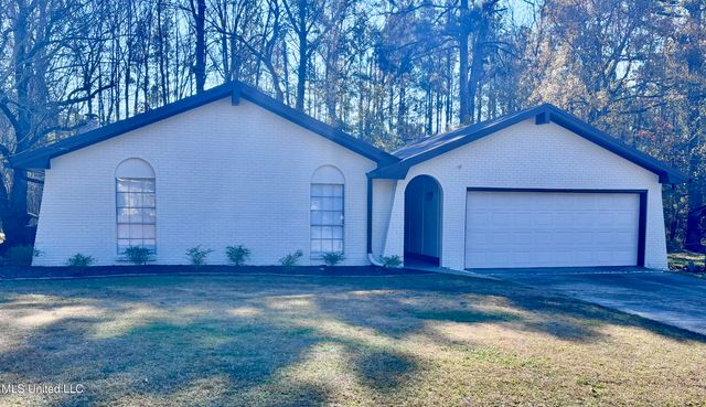 2607 Jennifer Drive, Pearl, MS 39208