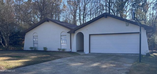 2607 Jennifer Drive, Pearl, MS 39208