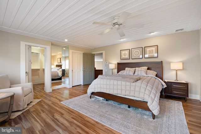 203 HAYSTACK LN, Greenville, DE 19807