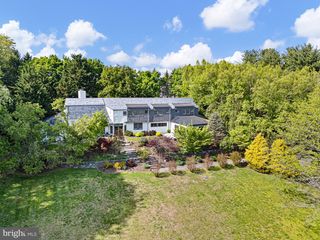 203 HAYSTACK LN, Greenville, DE 19807