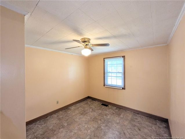650 N Vass Road, Raeford, NC 28376