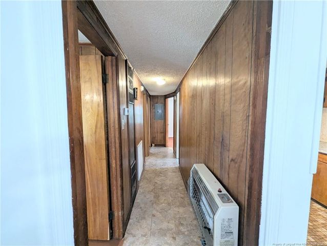 650 N Vass Road, Raeford, NC 28376