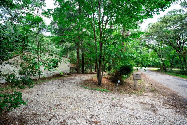 26807 Royal Oak Drive, Waller, TX 77484