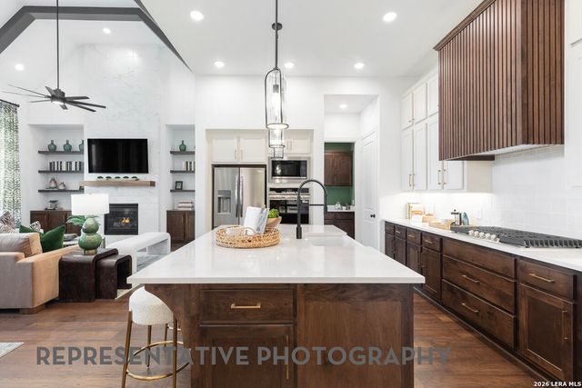 6993 Hallie Hunt, Schertz, TX 78154