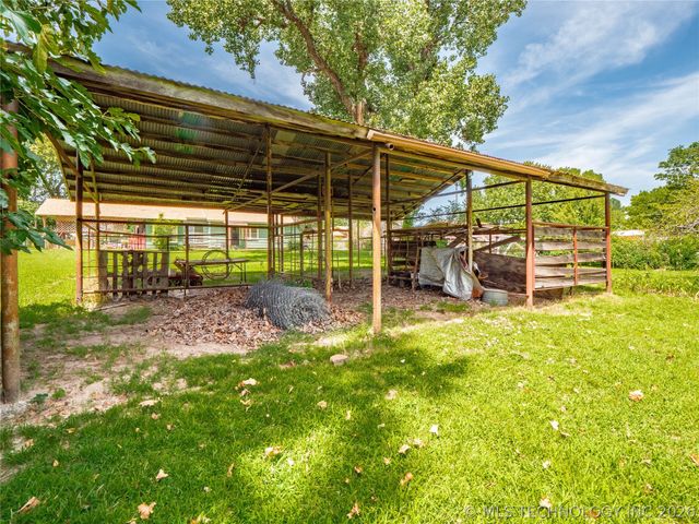 2708 Hardy Springs Road, Mcalester, OK 74501