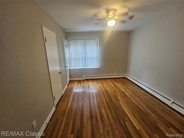 23754 Haynes Street, Farmington Hills, MI 48336