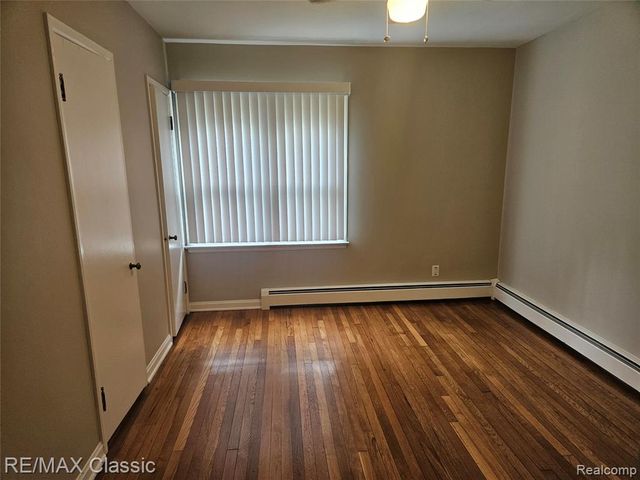 23754 Haynes Street, Farmington Hills, MI 48336