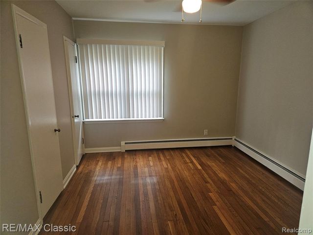 23754 Haynes Street, Farmington Hills, MI 48336
