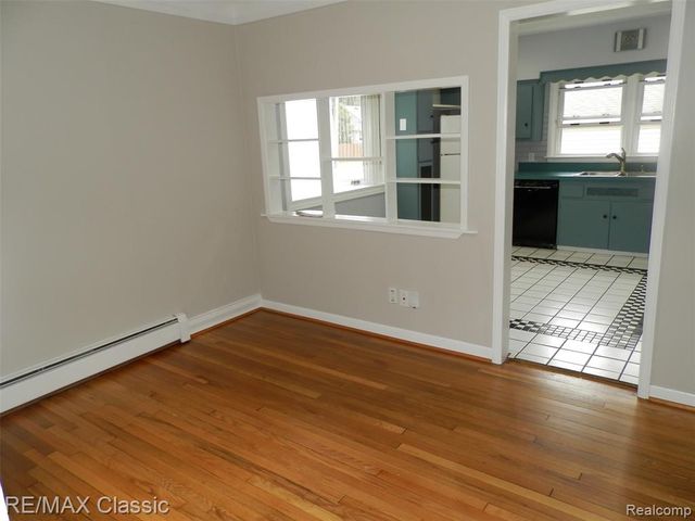 23754 Haynes Street, Farmington Hills, MI 48336