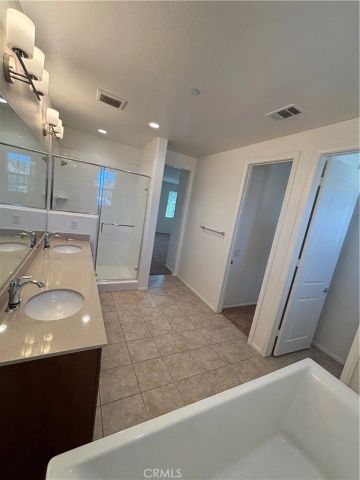 421 Camino Ruiz, Camarillo, CA 93012