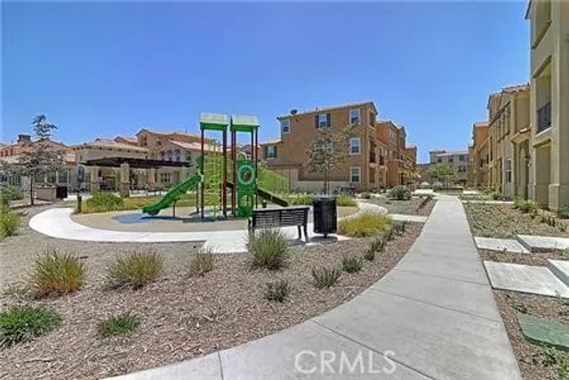 421 Camino Ruiz, Camarillo, CA 93012