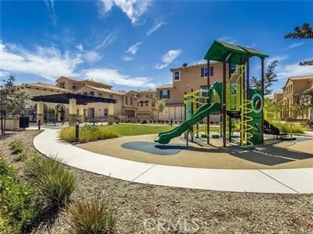 421 Camino Ruiz, Camarillo, CA 93012