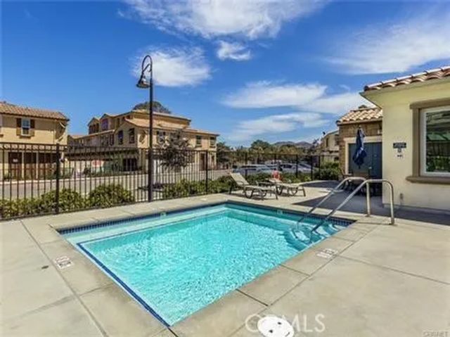 421 Camino Ruiz, Camarillo, CA 93012