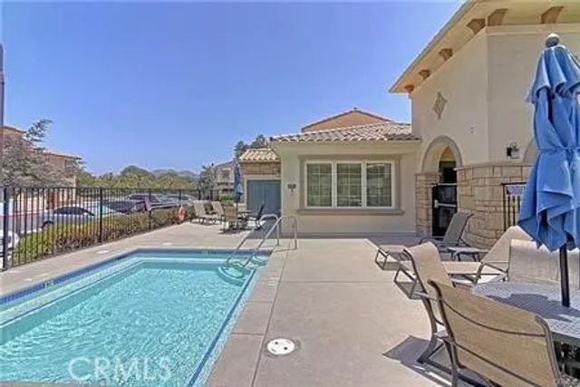 421 Camino Ruiz, Camarillo, CA 93012