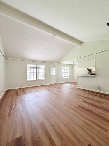 4410 Longhorn Drive, Baytown, TX 77521