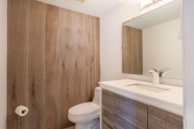 700 SE 6 Avenue 107, Deerfield Beach, FL 33441