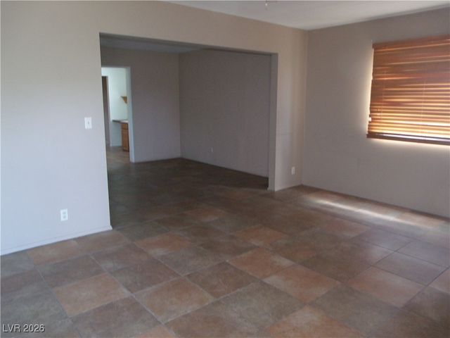 571 NATIONAL Street, Henderson, NV 89015