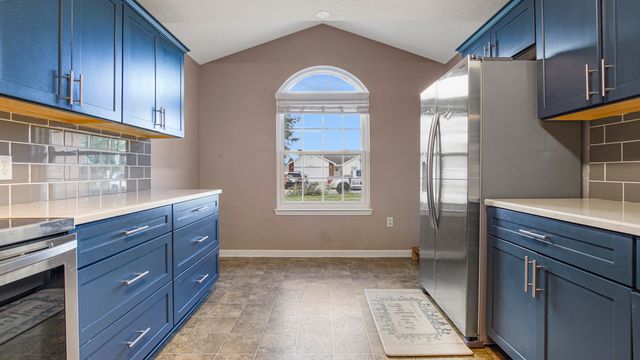 2520 Sarasota Lane, Panama City, FL 32405