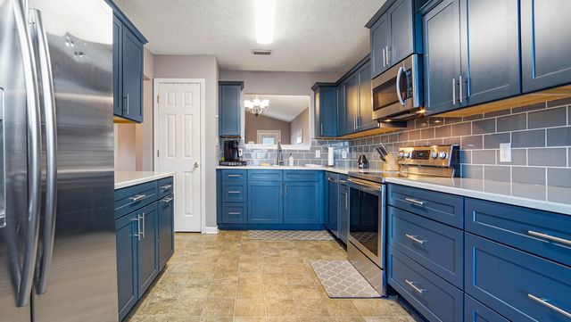 2520 Sarasota Lane, Panama City, FL 32405