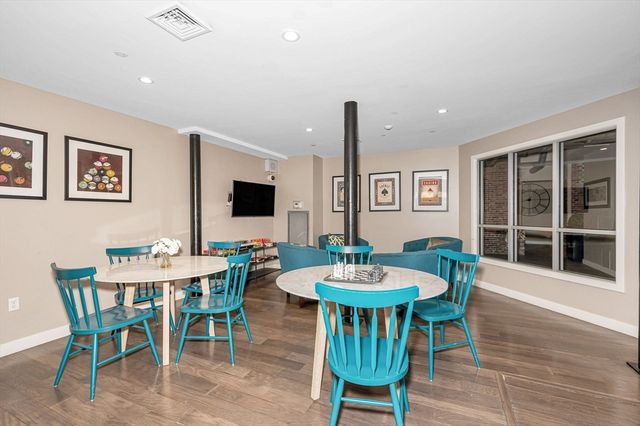 130 John 214, Lowell, MA 01852