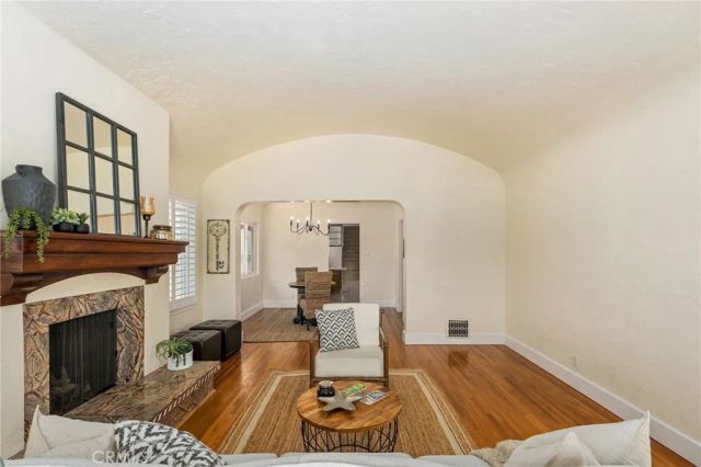 135 Siena Drive, Long Beach, CA 90803