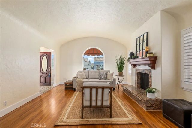 135 Siena Drive, Long Beach, CA 90803