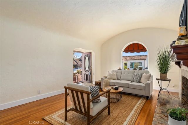 135 Siena Drive, Long Beach, CA 90803