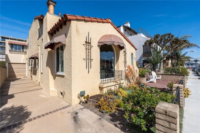 135 Siena Drive, Long Beach, CA 90803