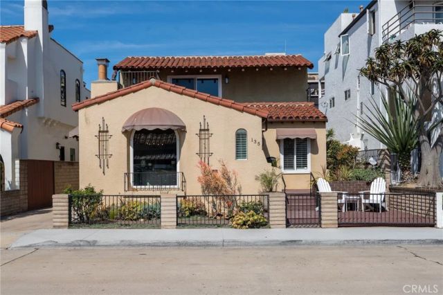135 Siena Drive, Long Beach, CA 90803