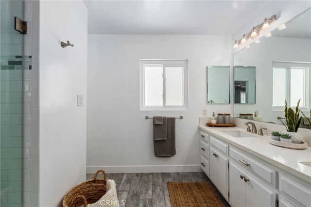 135 Siena Drive, Long Beach, CA 90803