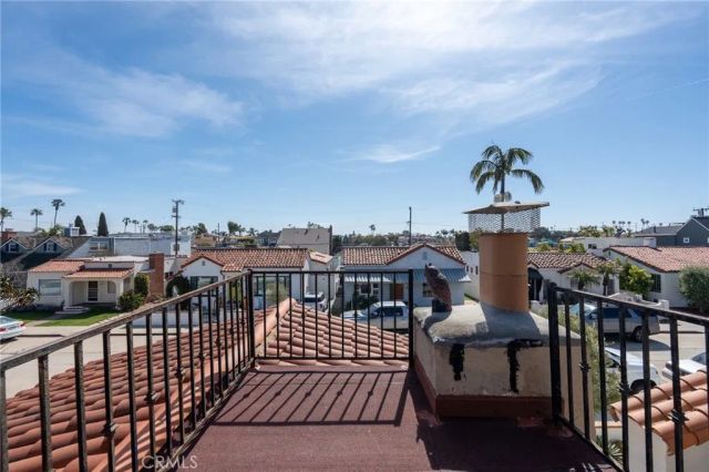 135 Siena Drive, Long Beach, CA 90803