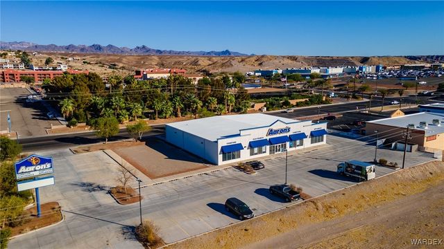 2747 Miracle Mile, Bullhead City, AZ 86442