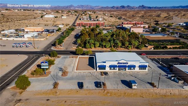 2747 Miracle Mile, Bullhead City, AZ 86442