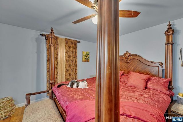 70 Skyline Drive, Oakland, NJ 07436